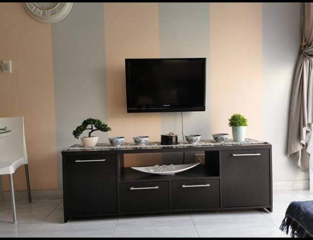 1 BEDROOM APARTMENT FOR SALE IN NORTHCLIFF